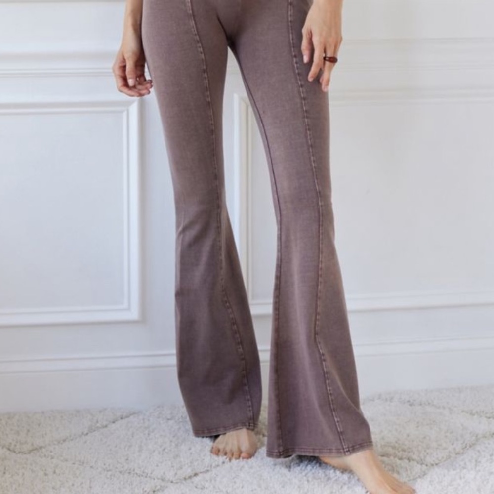 Urban Outfitters Out From Under Aria Seamed Flare Leggings - Brown